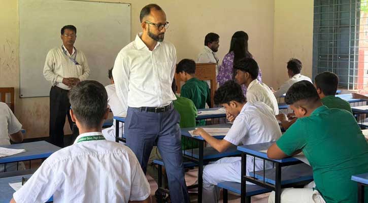 সুশৃঙ্খল পরিবেশে মৌলভীবাজারে এসএসসি ও সমমানের পরীক্ষা শুরু