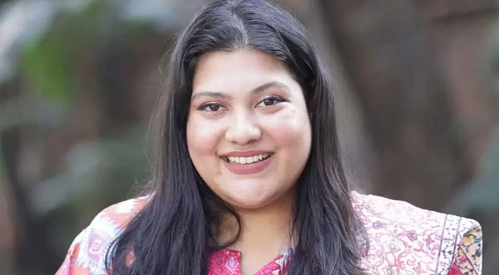 কারিনা কায়সার আর নেই
