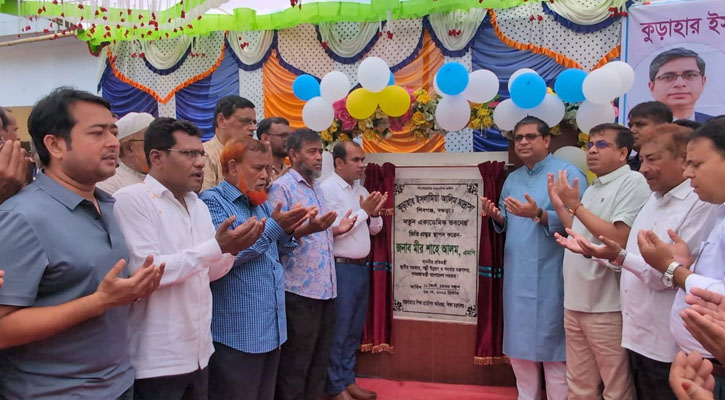 বগুড়ায় মাদ্রাসার নতুন ভবন উদ্বোধন 