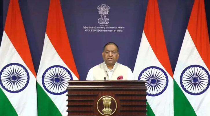 তথ্য উপদেষ্টাকে দিল্লিতে বাধা দেওয়ার বিষয়ে মুখ খুলল ভারত