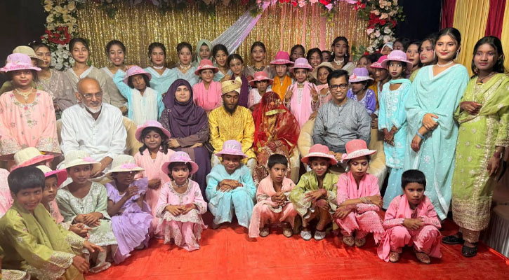 পিরোজপুরে এতিম কন্যার বিয়েতে জেলা প্রশাসক অভিভাবক
