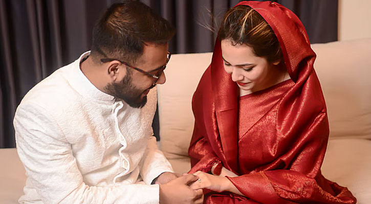 নীরবে বিয়ে, এবার কন্যাসন্তানের বাবা জাহিদ নিরব