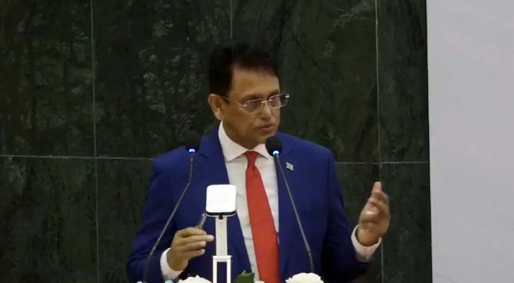 শিক্ষাব্যবস্থার ব্যাপক পরিবর্তনে গবেষণাপ্রাপ্ত পদক্ষেপ নেওয়া হবে: শিক্ষামন্ত্রী
