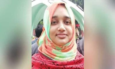 ইবি শিক্ষক রুনা খুন কর্মচারীকে বদলির জেরে?