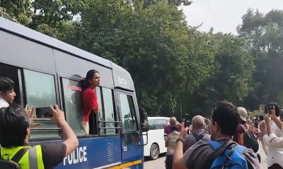 এবার দিল্লিতে নেহা-মমতা-কেজরিওয়ালসহ আটক ৫ হাজার