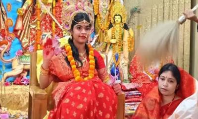মহাঅষ্টমীতে ভক্তদের ঢল, অনুষ্ঠিত হলো কুমারী পূজা