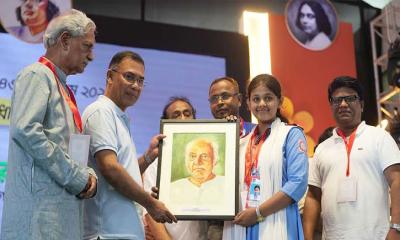 বাংলাদেশ ও নজরুল ‘অবিভাজ্য সত্তা’: প্রধানমন্ত্রী