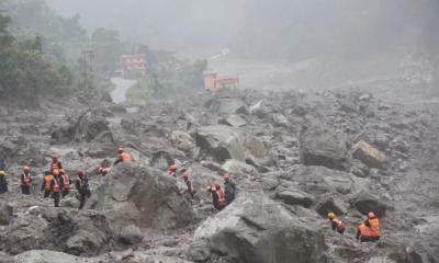 নেপাল-তিব্বতে বন্যায় মৃত্যু বেড়ে ১২২৫, নিখোঁজ ৪৮০০