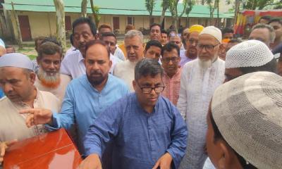 পঞ্চগড়ের দুই শিক্ষা প্রতিষ্ঠানে দুটি ৪ তলা ভবনের ভিত্তি প্রস্তর স্থাপন ও প্রতিবন্ধীদের মাঝে হুইল চেয়ার বিতরণ