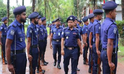 খাগড়াছড়ি পার্বত্য জেলা পুলিশের মাস্টার প্যারেড অনুষ্ঠিত
