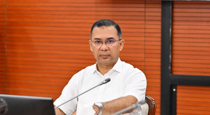 ডেঙ্গু প্রতিরোধে মাইকিং ও খুতবার নির্দেশ প্রধানমন্ত্রীর